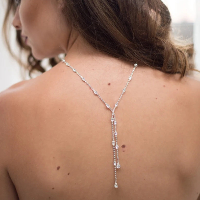 Simple Style Gold Crystal Necklace For Women With White Crystal Inlay And Elegant Box Chain