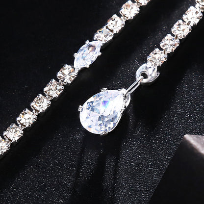Simple Style Gold Crystal Necklace For Women With White Crystal Inlay And Elegant Box Chain