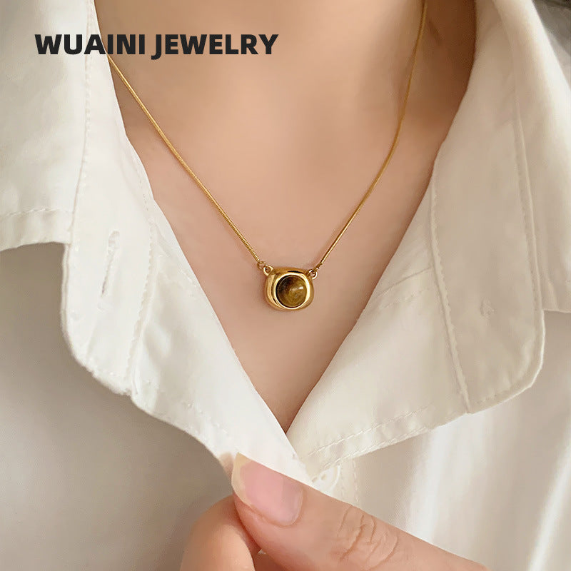 Simple Style Geometric Necklace For Women In 18K Real Gold Plated Titanium Steel With Shell Inlay