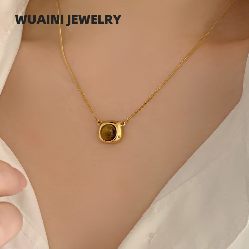 Simple Style Geometric Necklace For Women In 18K Real Gold Plated Titanium Steel With Shell Inlay