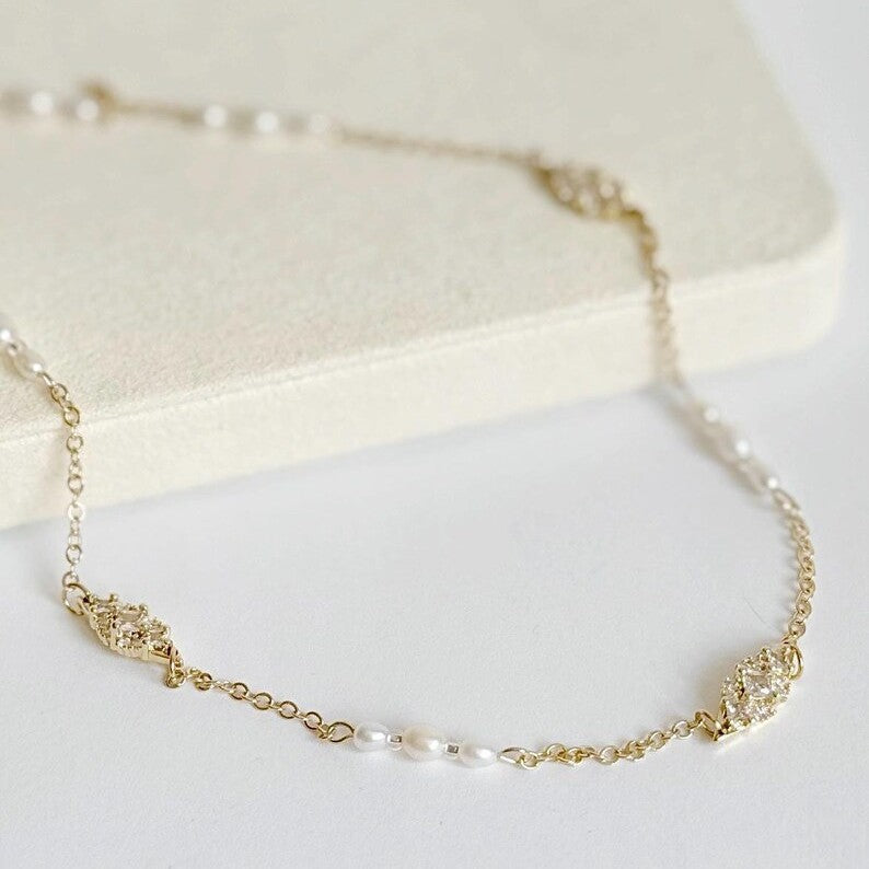 Geometric Necklace Featuring Silver Rhinestones With Elegant Rhinestone Inlay Design
