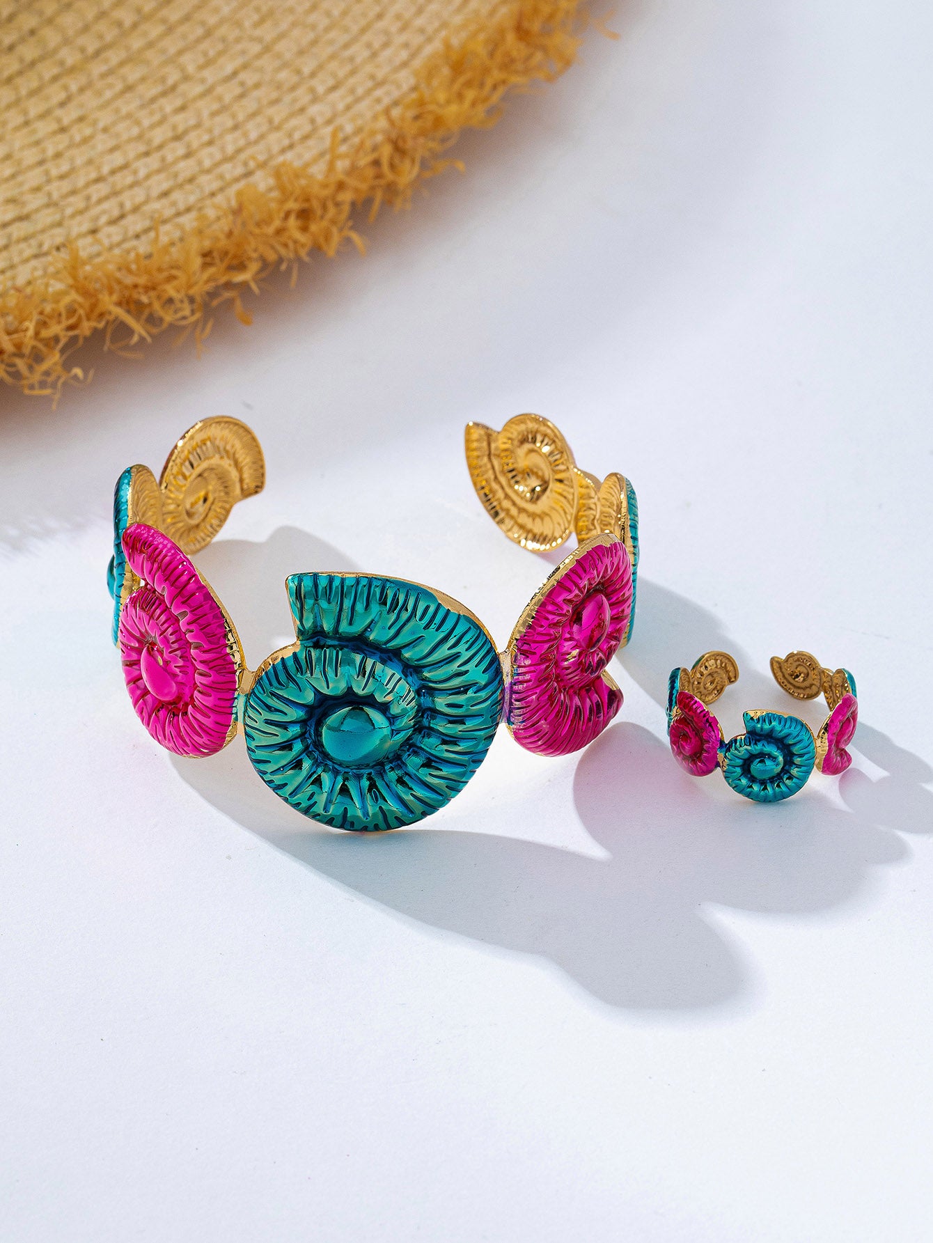 Marine Style Jewelry Set For Women Featuring Conch Pattern With KC Golden Plated Alloy And Enamel Craftsmanship, 0.03µm Thickness