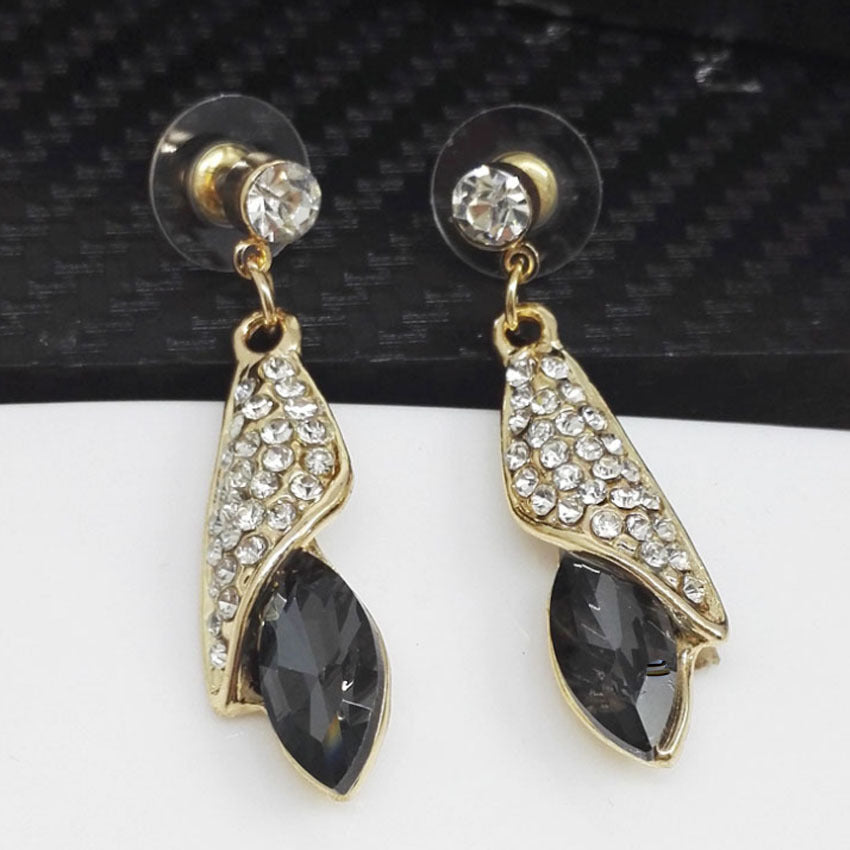Sweet Water Droplets Earrings In Alloy With Rhinestones, Featuring 304 Stainless Steel Ear Pins In Red