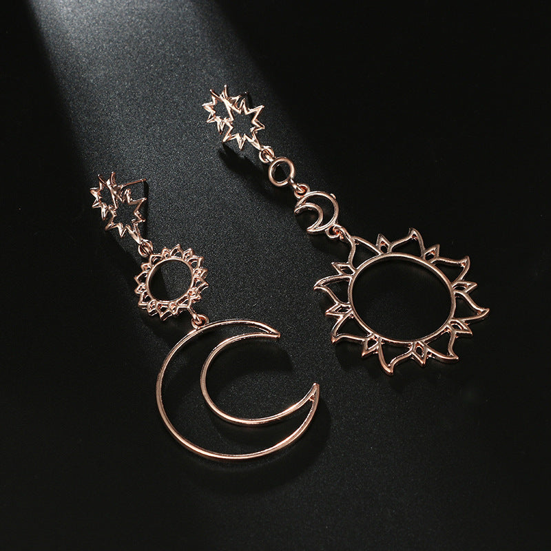 Retro Asymmetrical Moon Stud Earrings For Women In Rose Gold Alloy