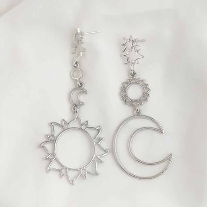 Retro Asymmetrical Moon Stud Earrings For Women In Rose Gold Alloy