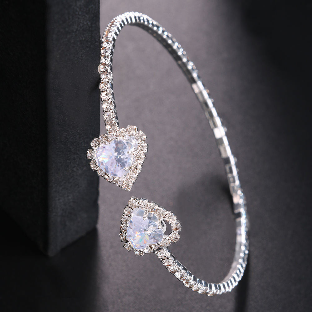 Heart Shape Bangle For Women In Simple Style With Electroplated Gold Plating And Rhinestones Inlay
