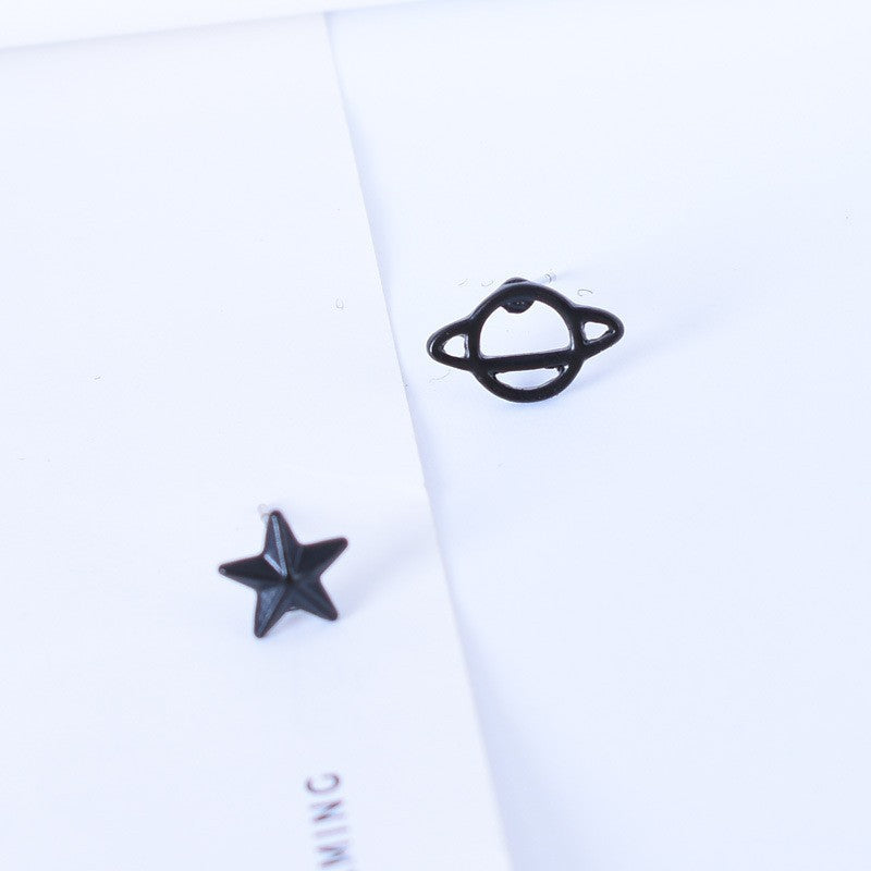 Asymmetrical Star Stud Earrings For Women In Alloy With Electroplated Finish