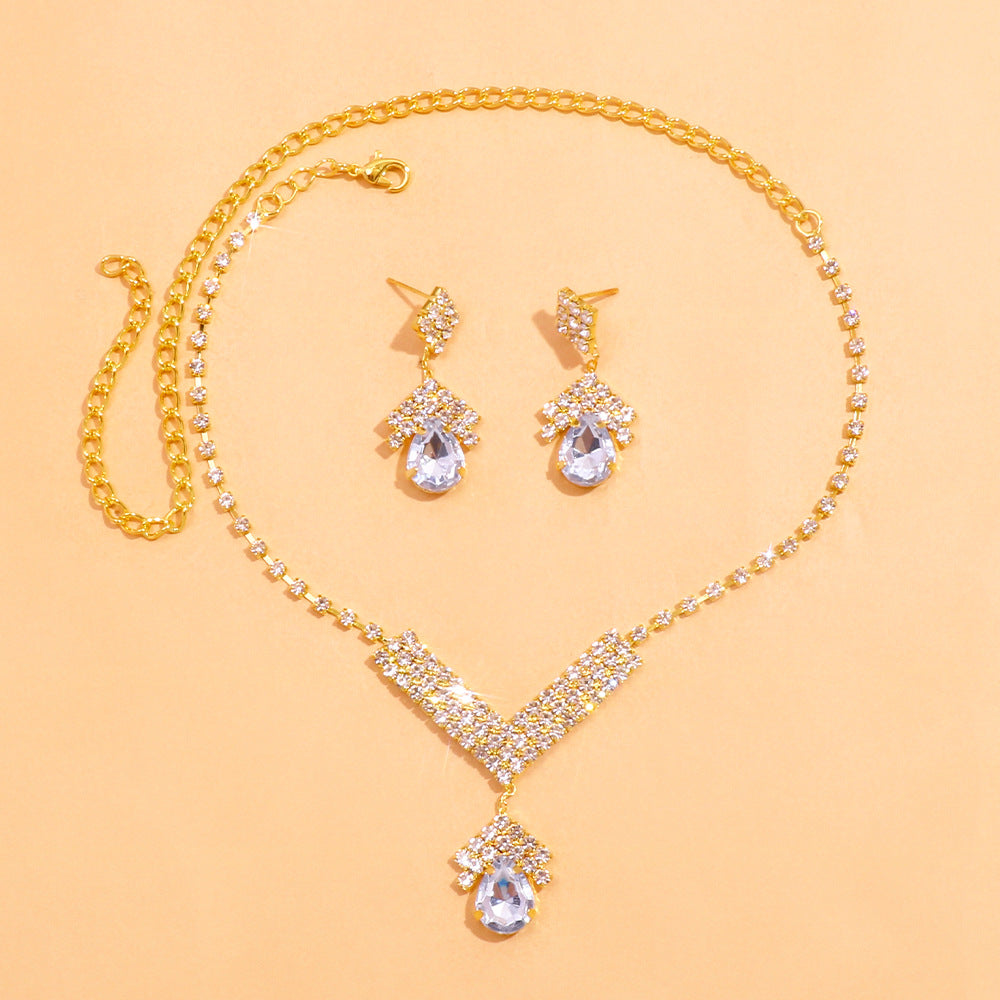 Simple Style Women’s Necklace Featuring Water Droplets Pattern With Electroplated Rhinestones