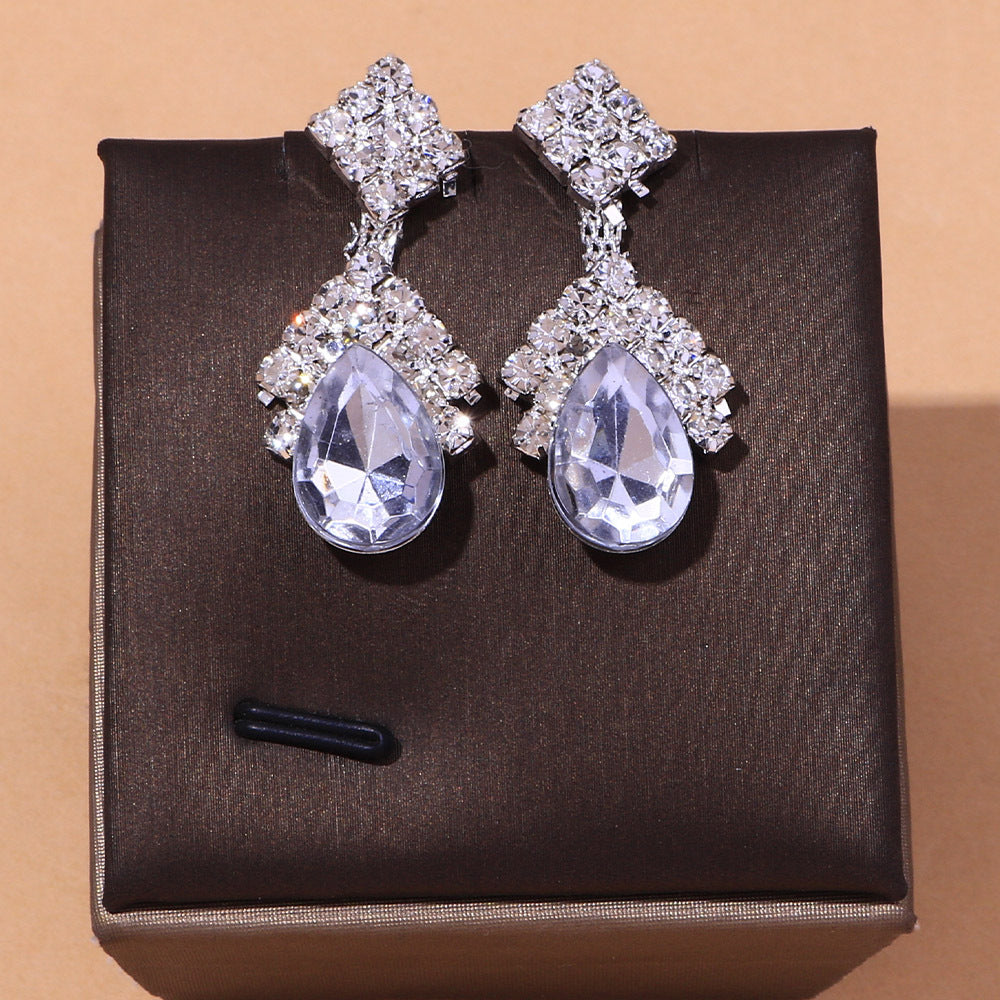Simple Style Women’s Necklace Featuring Water Droplets Pattern With Electroplated Rhinestones
