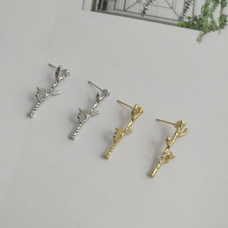 Gold Electroplated Punk Bird Drop Earrings For Women With Artificial Gemstones In Alloy