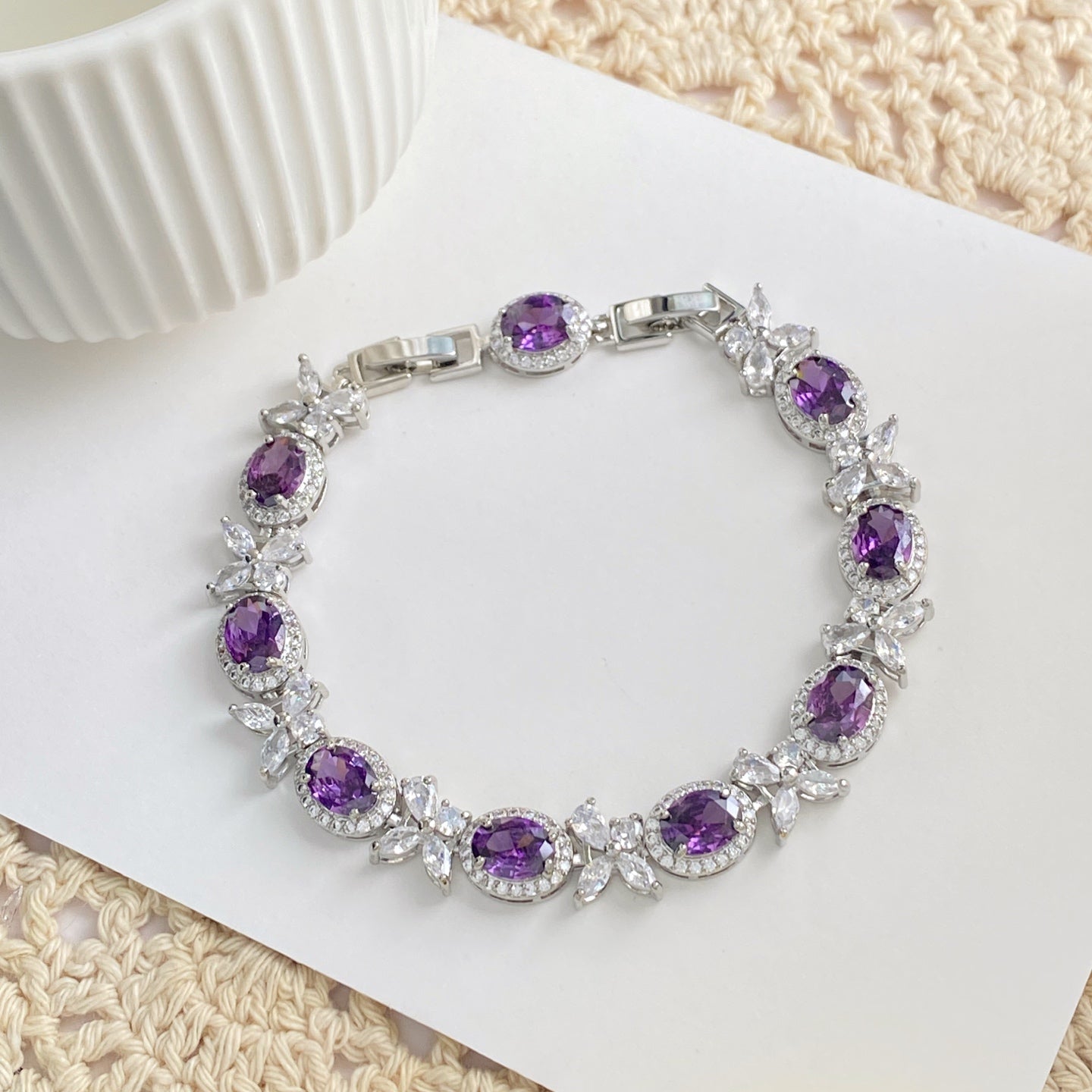 Sweet Paisley Waterproof Non Tarnish Bracelets In Real Gold Plated Brass With Zircon Inlay And Italian Charm & Links Chain