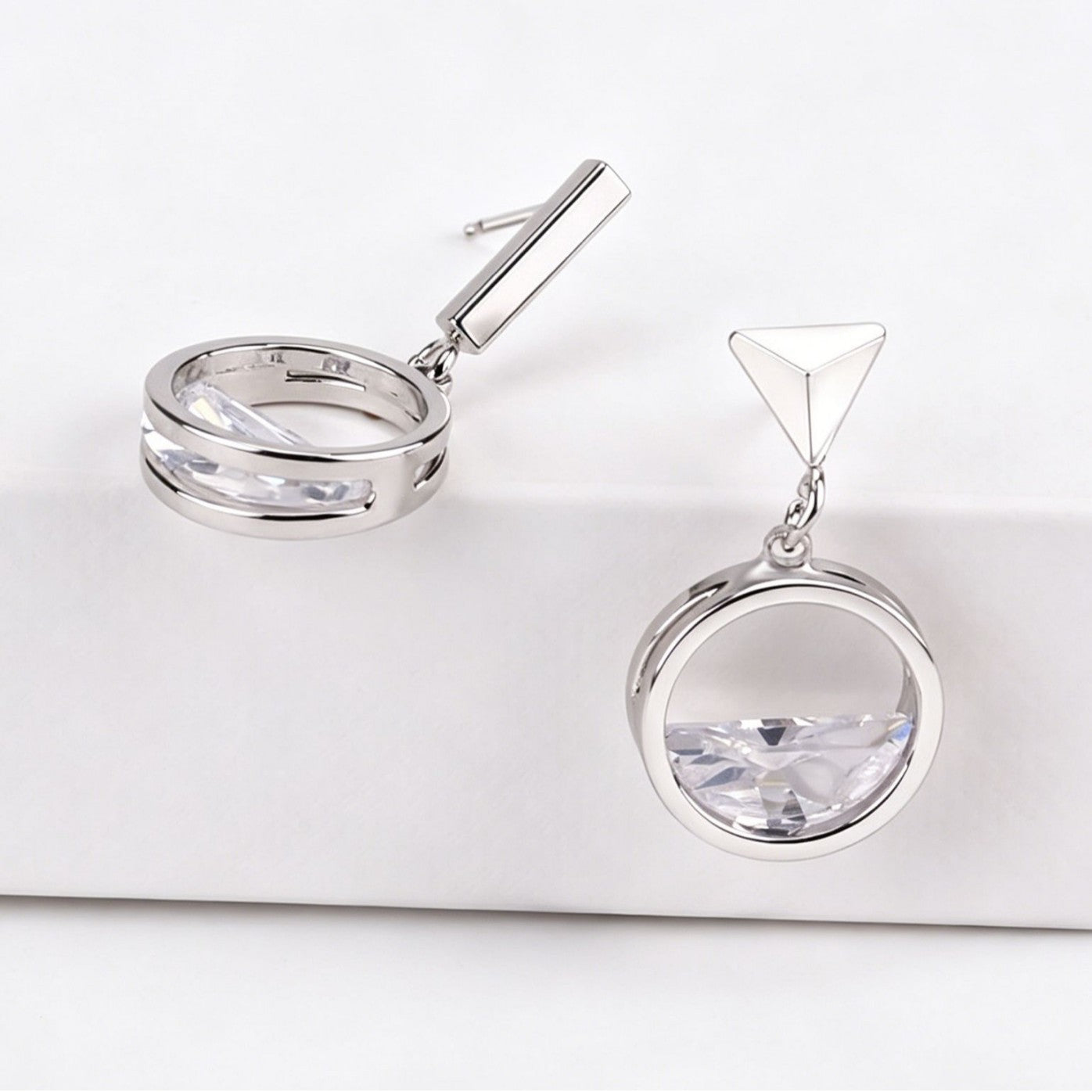 Circle Stud Earrings For Women With Zircon Inlay, 925 Sterling Silver Ear Pins, Asymmetrical Design Alloy