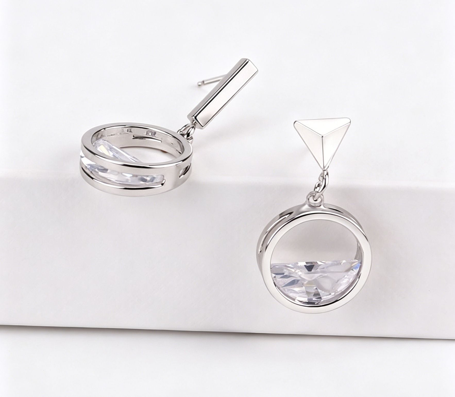 Circle Stud Earrings For Women With Zircon Inlay, 925 Sterling Silver Ear Pins, Asymmetrical Design Alloy