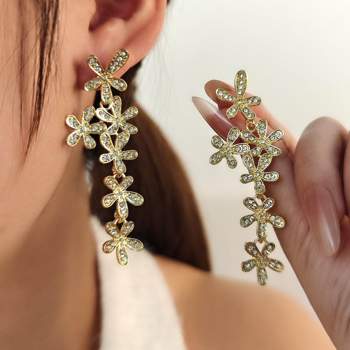 Snowflake Stud Earrings For Women In Zinc Alloy With Rhinestones, Electroplated Finish, 304 Stainless Steel Posts, Tassel