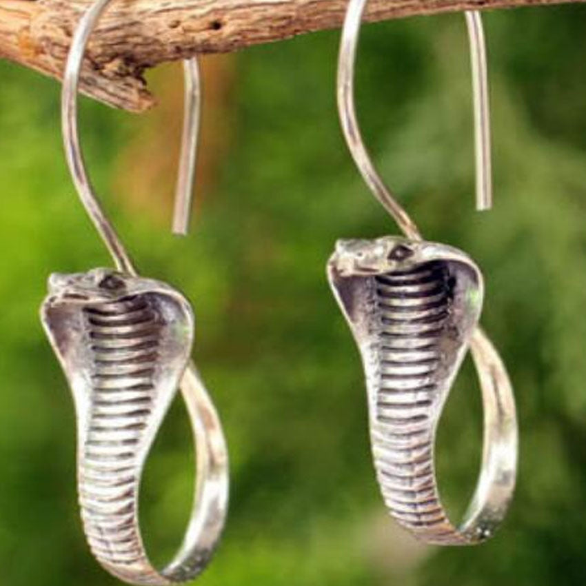 Retro Unisex Snake Earrings In Alloy With Silver Plated Electroplated Finish And 304 Stainless Steel Ear Pins