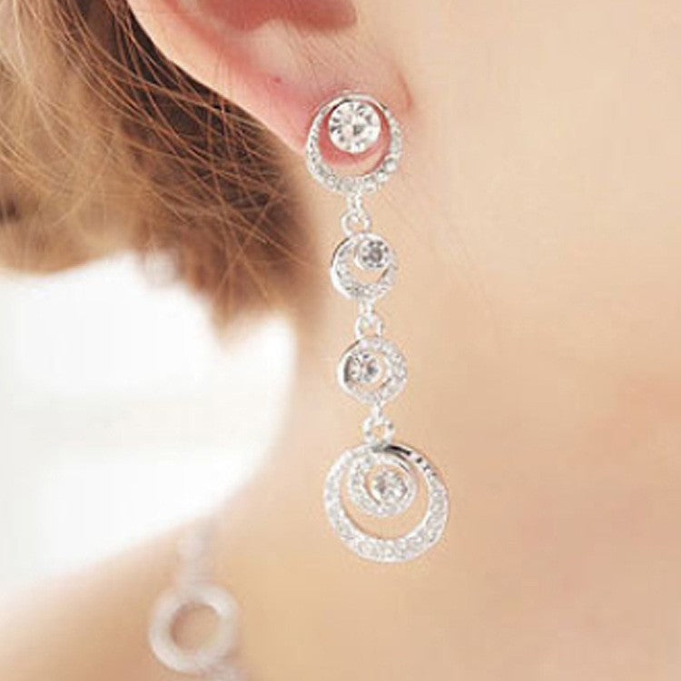 Simple Style Circle Earrings In Alloy With Rhinestones, Electroplated Finish And 304 Stainless Steel Ear Pins