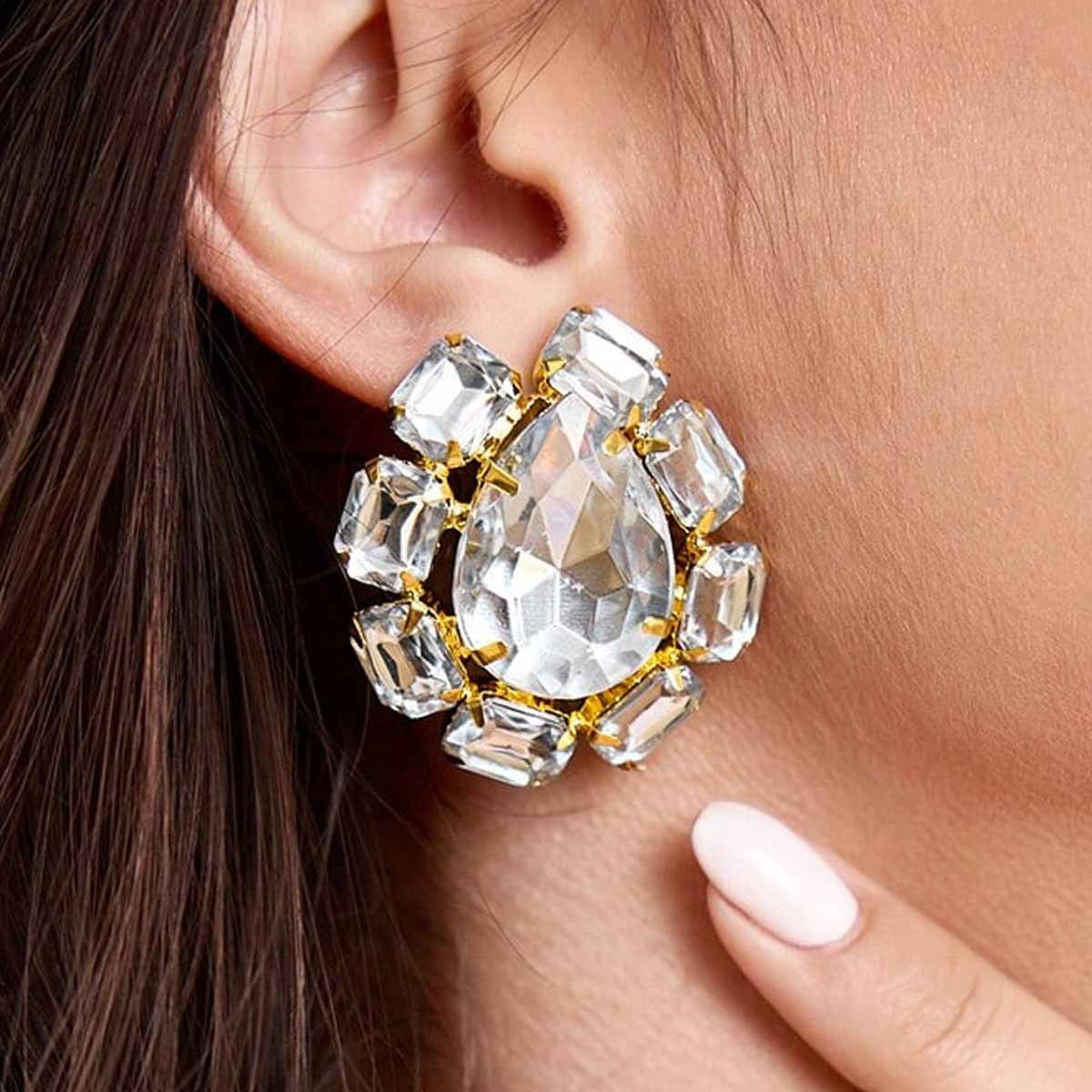 Sweet Water Droplets Clip Earrings For Unisex In Gold With Rhinestones, Made Of Zinc Alloy