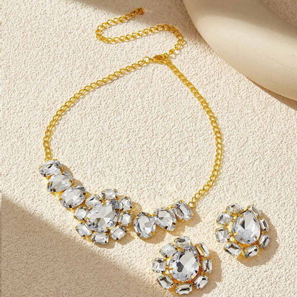 Sweet Water Droplets Clip Earrings For Unisex In Gold With Rhinestones, Made Of Zinc Alloy