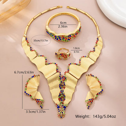 Luxurious Asymmetrical Flowers Necklace For Women With Handmade Zinc Alloy Chain And Rhinestone Inlay