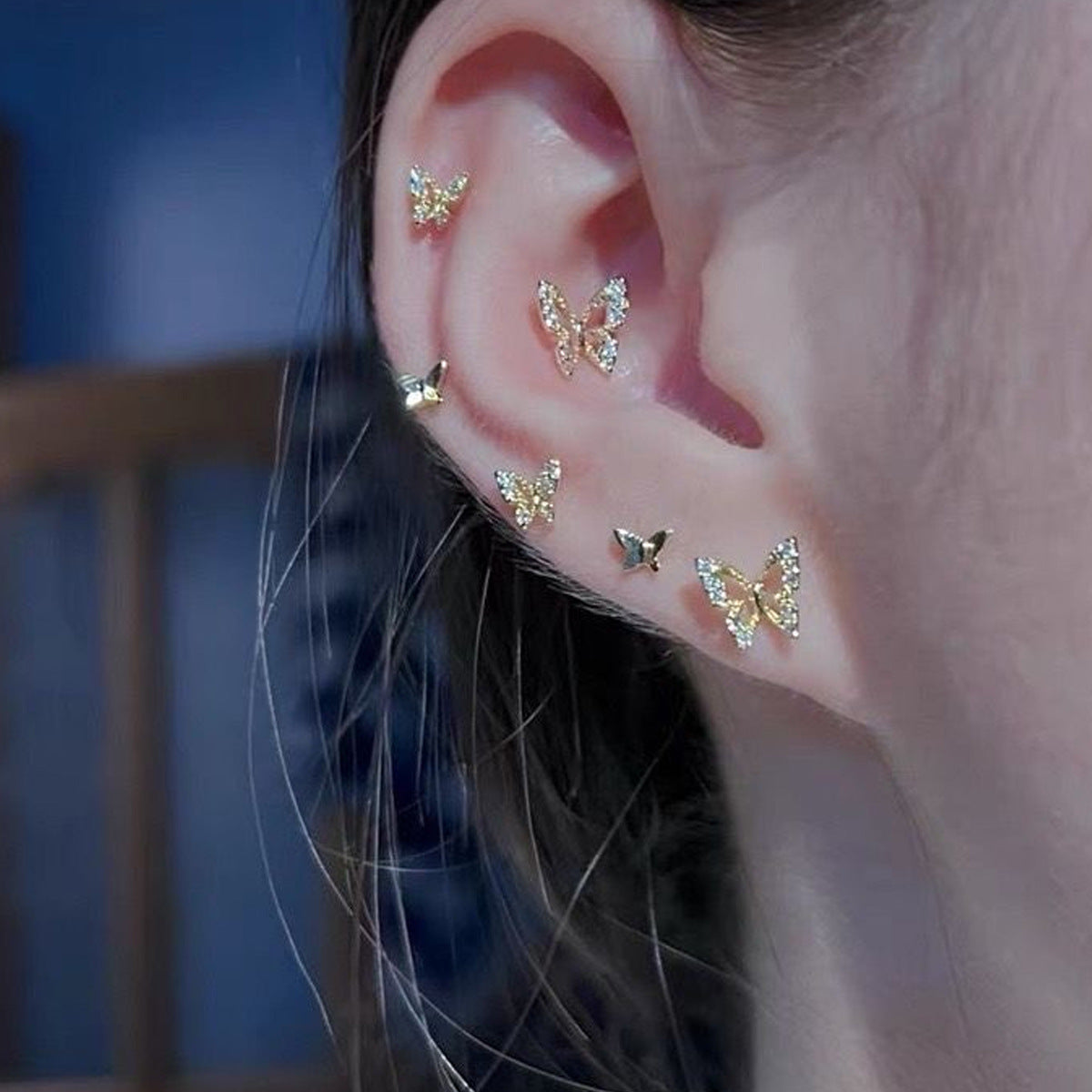 Sweet Butterfly Stud Earrings For Unisex In Gold Zinc Alloy With Zircon Inlay