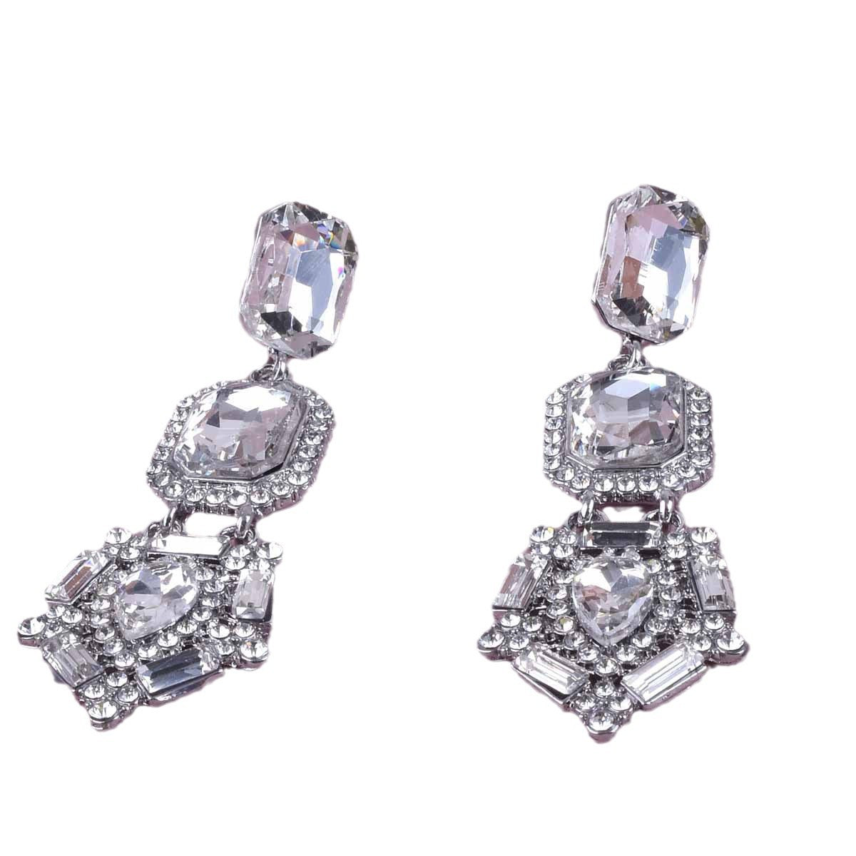 Sweet Water Droplets Tassel Stud Earrings For Unisex In Silver With Rhinestones, Made Of Zinc Alloy