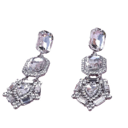 Sweet Water Droplets Tassel Stud Earrings For Unisex In Silver With Rhinestones, Made Of Zinc Alloy