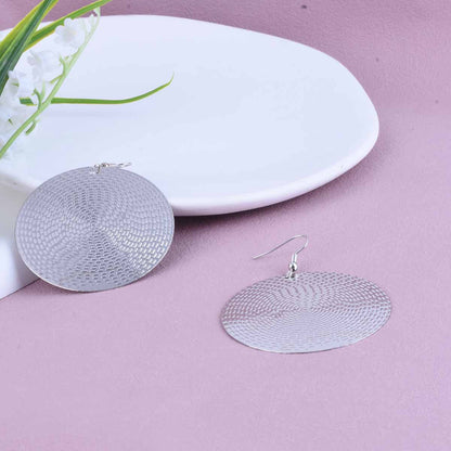 Exaggerated Circle Gold Alloy Earrings With Electroplated Finish For A Stylish Look