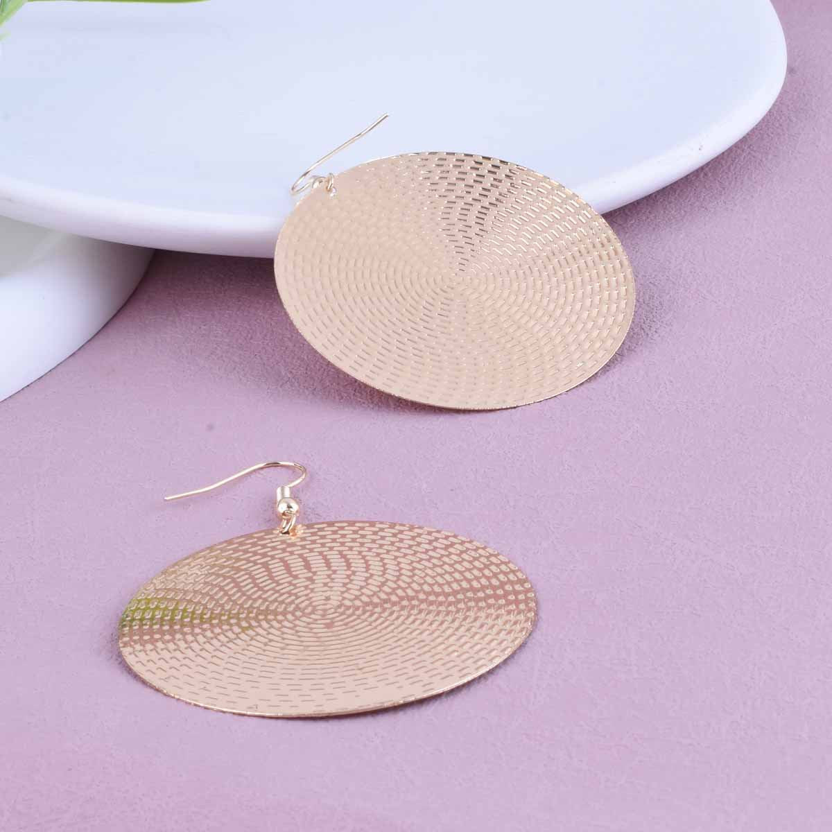 Exaggerated Circle Gold Alloy Earrings With Electroplated Finish For A Stylish Look