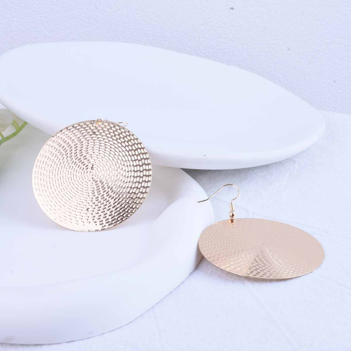 Exaggerated Circle Gold Alloy Earrings With Electroplated Finish For A Stylish Look