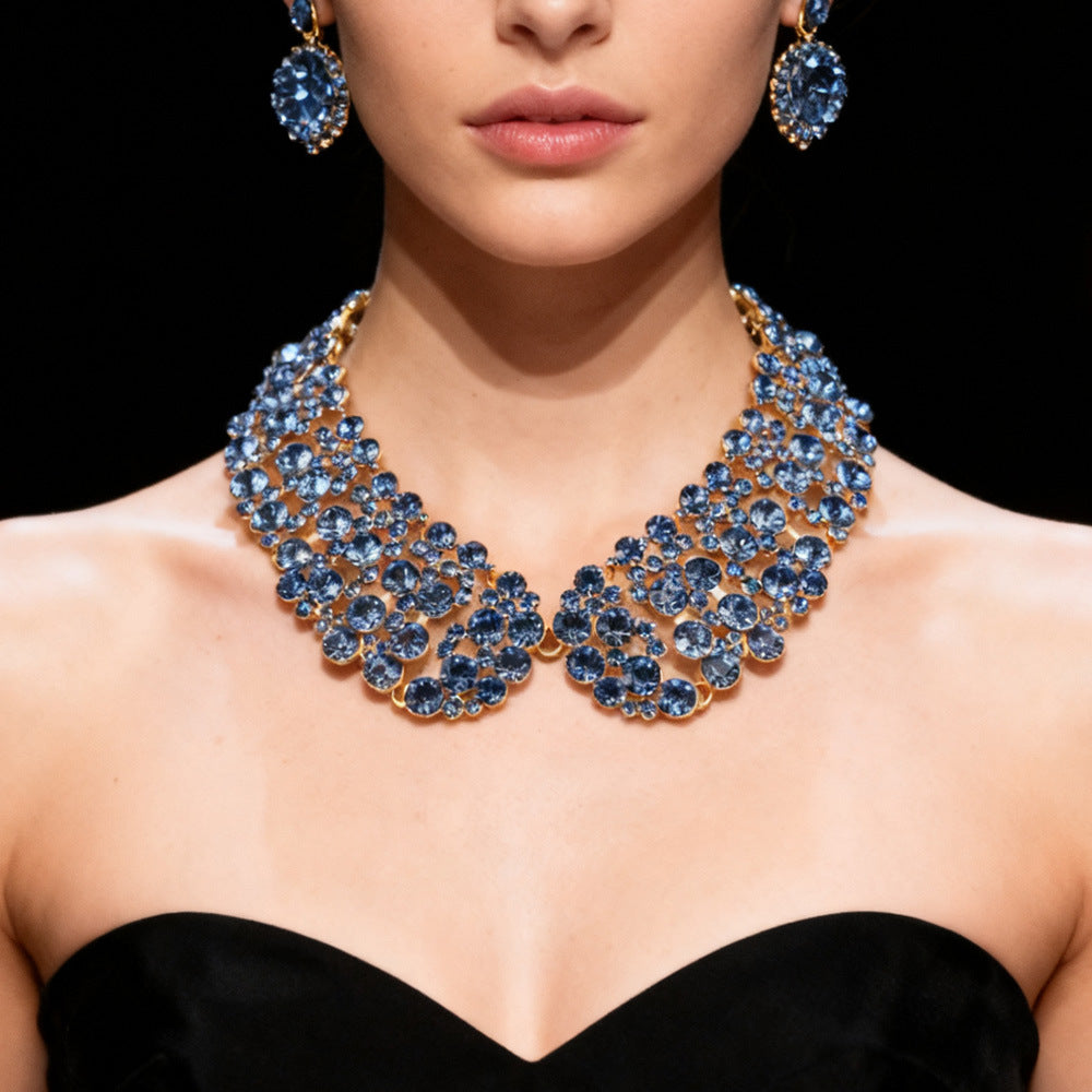 Sparkly Silver Exaggerated Necklace For Women Featuring Alloy Pendant Material With Rhinestone Inlay