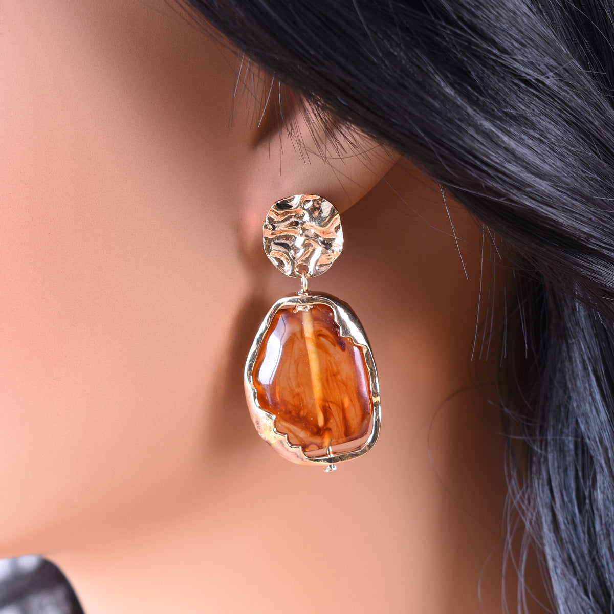 Retro Beige Alloy Earrings With Electroplated Finish And 925 Sterling Silver Ear Pins
