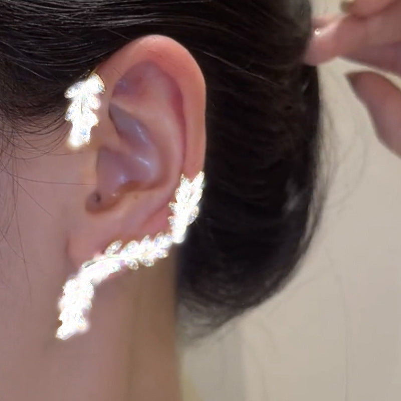 Sweet Gold Leaves Ear Cuff Earrings For Women Featuring Electroplated Alloy Design