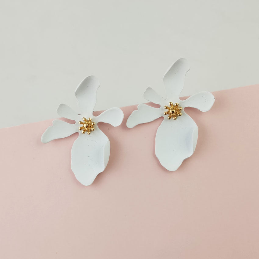 Daisy Earrings For Women With 304 Stainless Steel Alloy Ear Pins In White