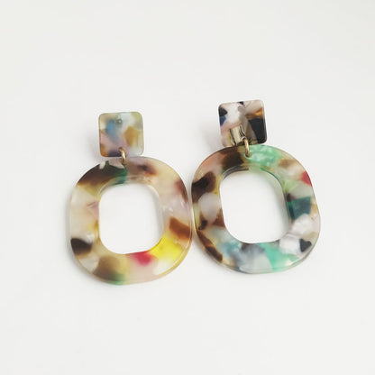 Retro Two Tone Oval Alloy Earrings For Women In White