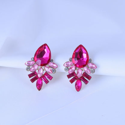Sweet Geometric Gold Stud Earrings In Alloy With Electroplated Finish And Gem Inlay