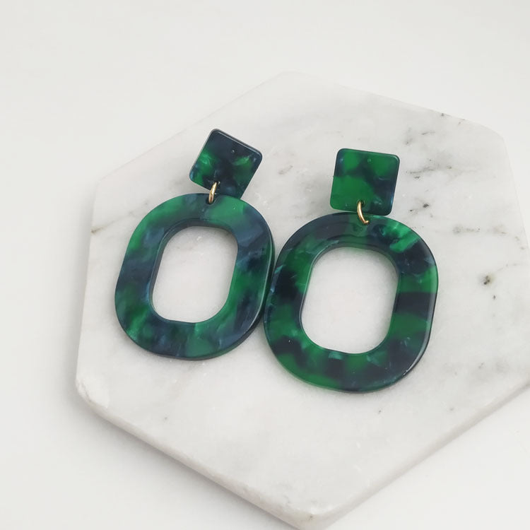 Retro Two Tone Oval Alloy Earrings For Women In White