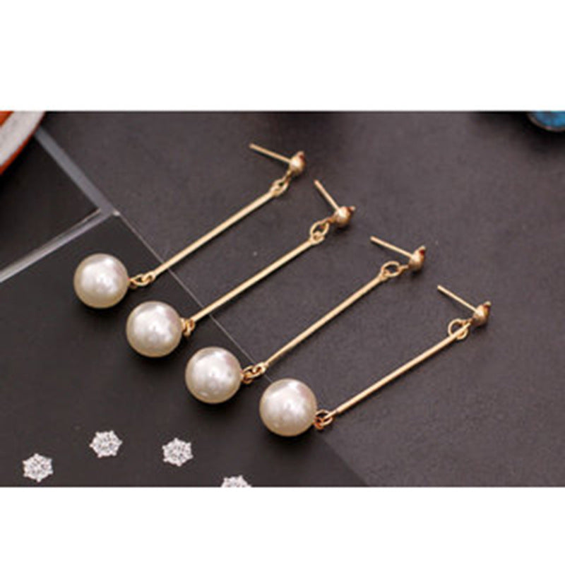 Stud Earrings In Gold Alloy With 304 Stainless Steel Ear Pins For Comfortable Wear