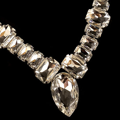 Exaggerated Water Droplets Necklace For Women In Gold Alloy With Rhinestone Inlay