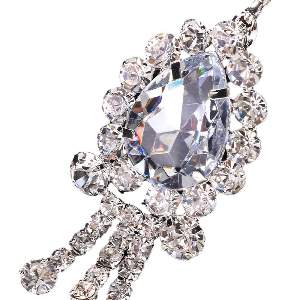 Vintage Style Silver Alloy Pendant Necklace For Women Featuring Flowers Pattern And Rhinestone Inlay With Tassel Craft