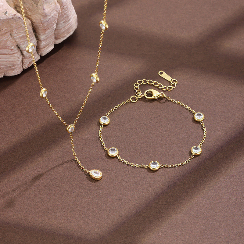 Round Waterproof Non Tarnish Titanium Steel Necklace With Rhinestones Pendant On Cable Chain For Women