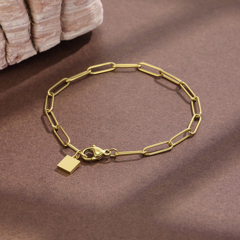 Paper Clip Bracelet For Women In Titanium Steel With Hip-Hop Style Featuring PVD Coated Stainless Steel Paperclip Chain