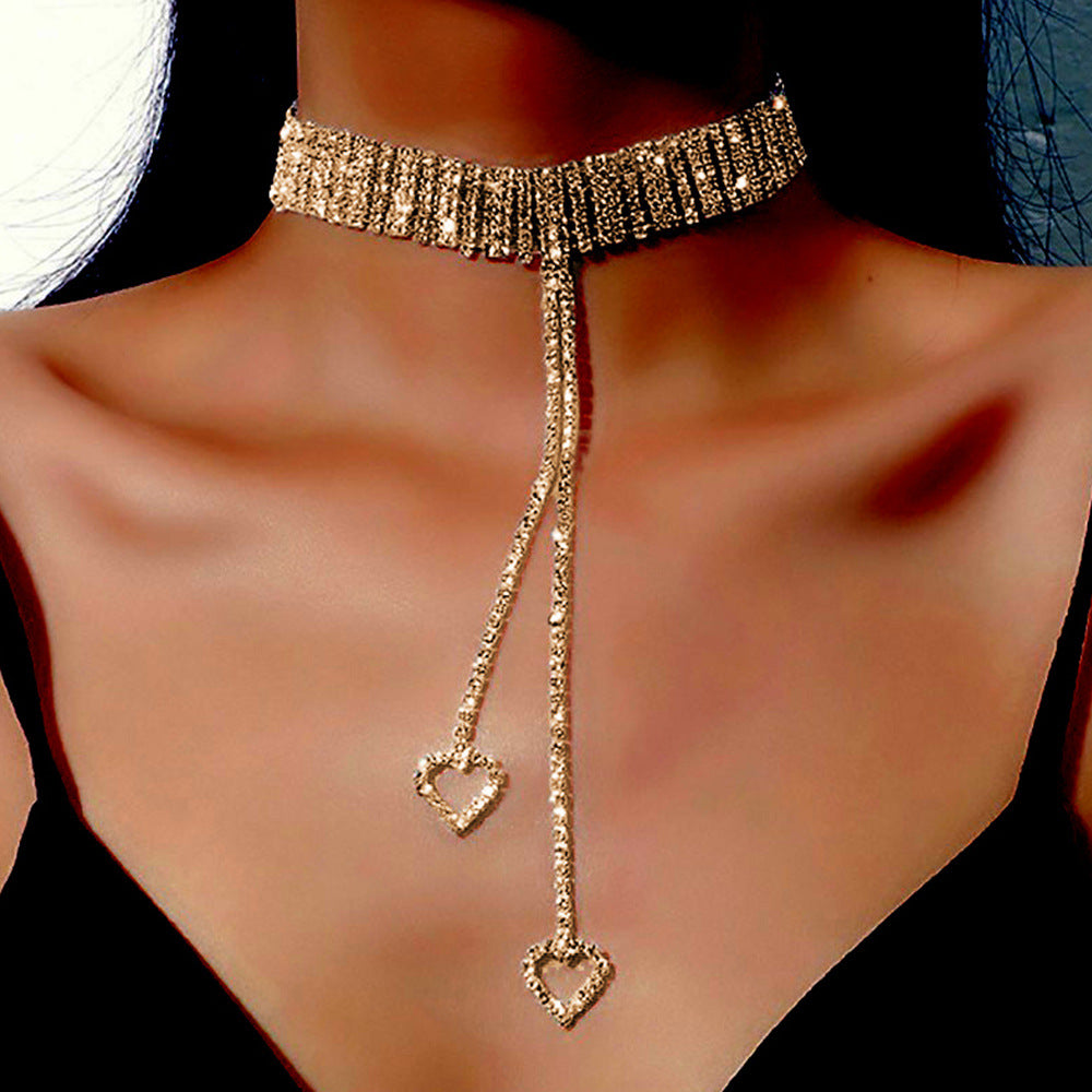 Heart Shape Tassel Choker Necklace In Gold Alloy Featuring Rhinestone Pendant
