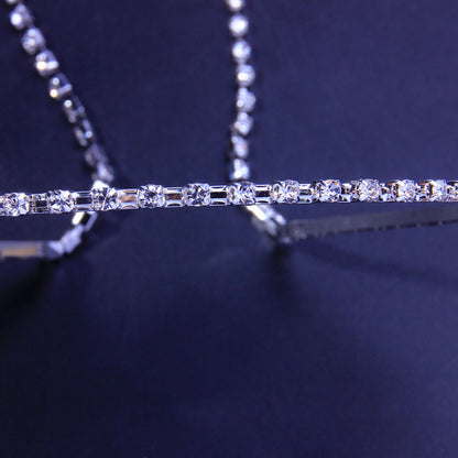 Geometric Simple Style Hair Band For Women In Alloy Material With Silver Rhinestone Inlay