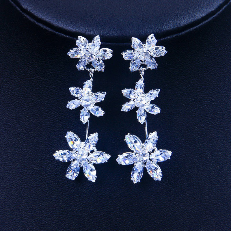 Luxurious Elaborate Gold Flower Drop Earrings In Alloy With Zircon Inlay