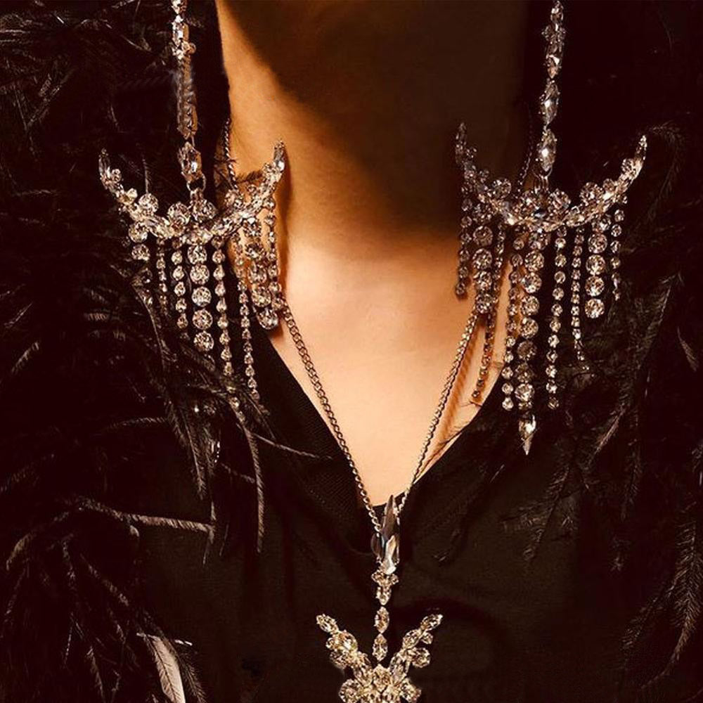 Baroque Style Gold Tassel Drop Earrings For Women With Rhinestone Inlay In Alloy
