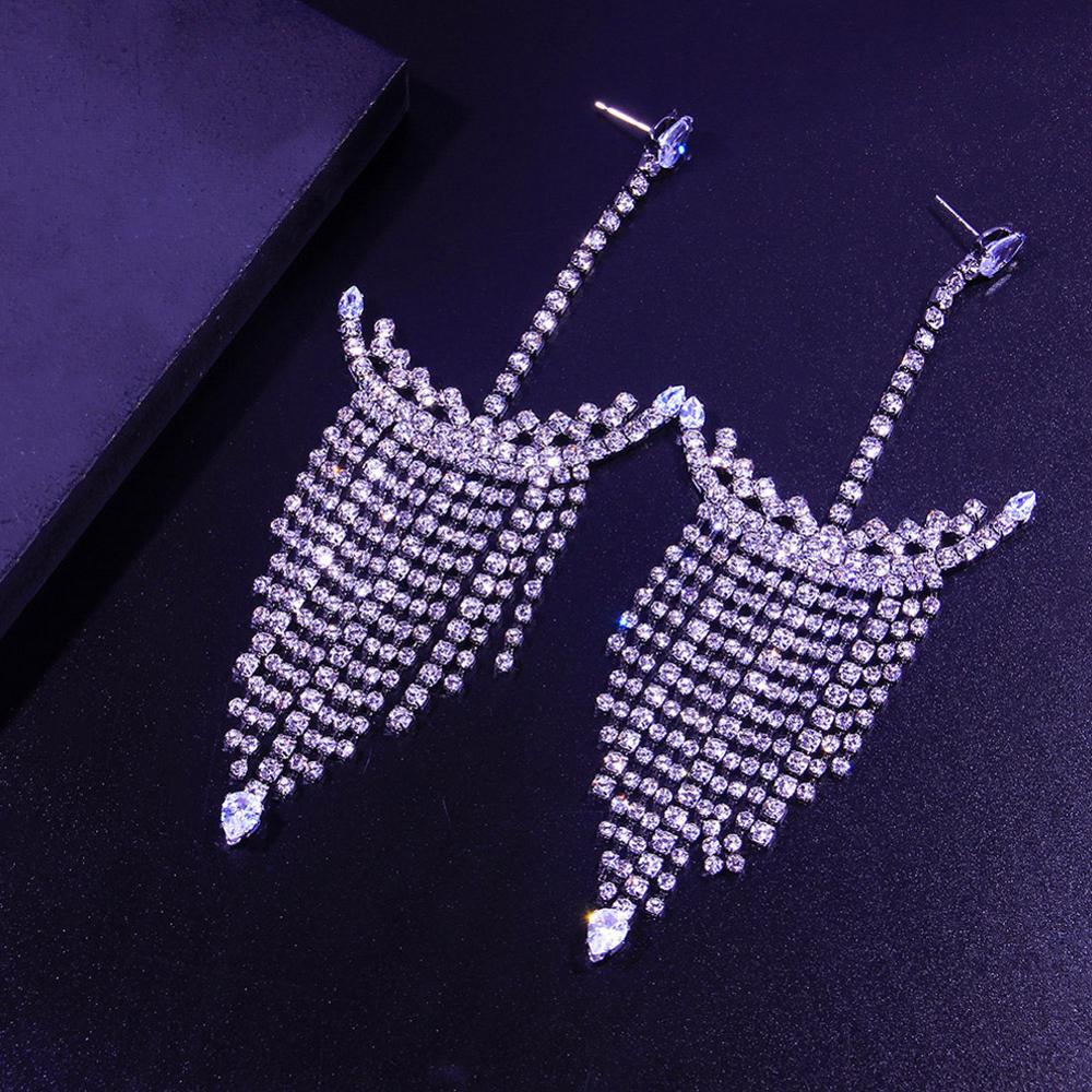 Baroque Style Gold Tassel Drop Earrings For Women With Rhinestone Inlay In Alloy