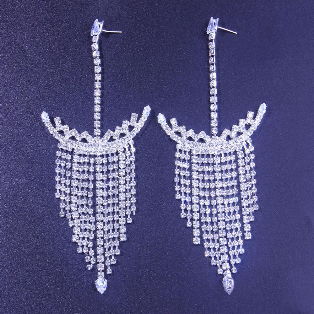 Baroque Style Gold Tassel Drop Earrings For Women With Rhinestone Inlay In Alloy