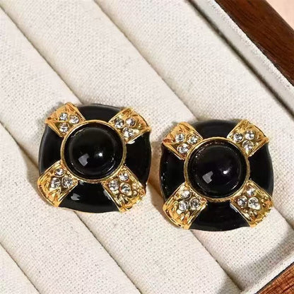Retro Flowers Stud Earrings For Women With 925 Sterling Silver Posts And Zircon Inlay In Zinc Alloy