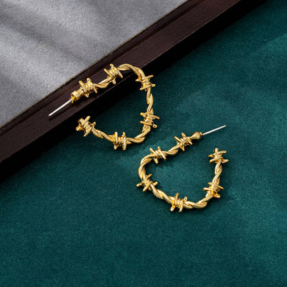 Heart Shape Stud Earrings For Unisex Featuring Electroplated Gold Zinc Alloy With 925 Sterling Silver Ear Pins