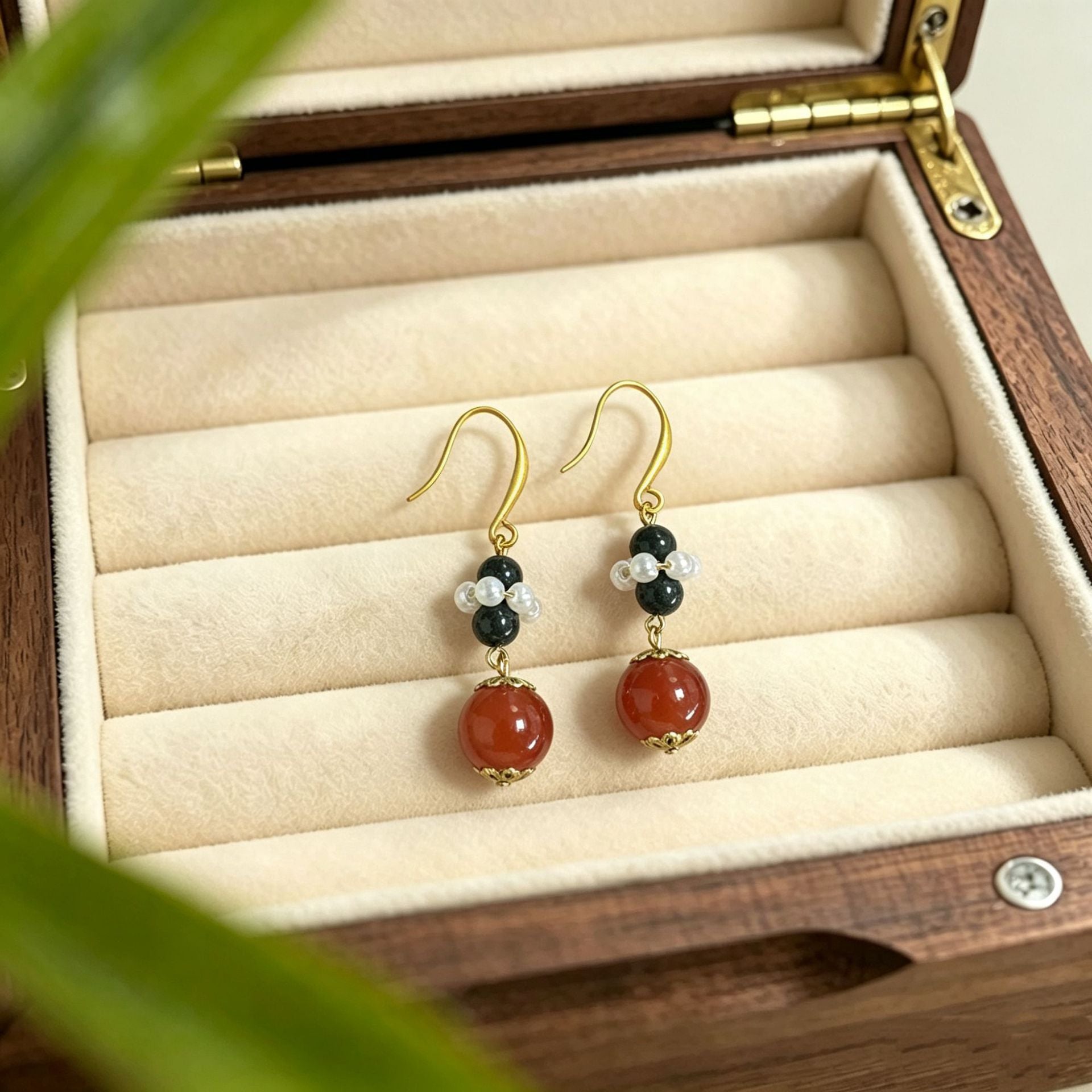 Ethnic For Unisex Earrings Featuring 925 Sterling Silver Studs In Retro Style With Zinc Alloy